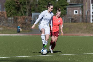 Bild 303 - F Walddoerfer SV : FC St. Pauli 2 : Ergebnis: 6:0